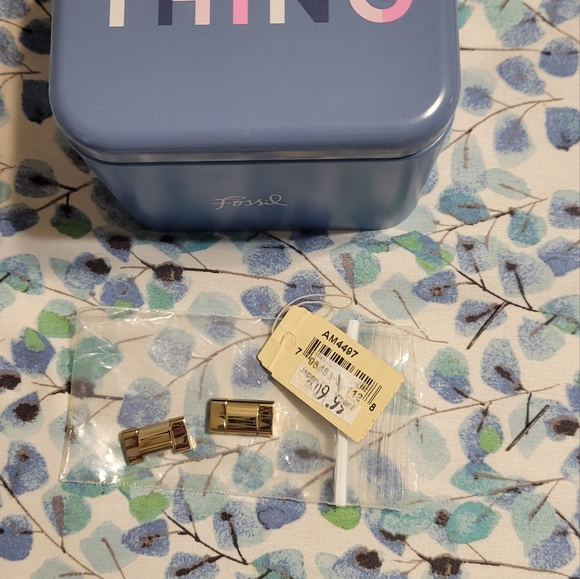 Fossil - Picture 3 of 4